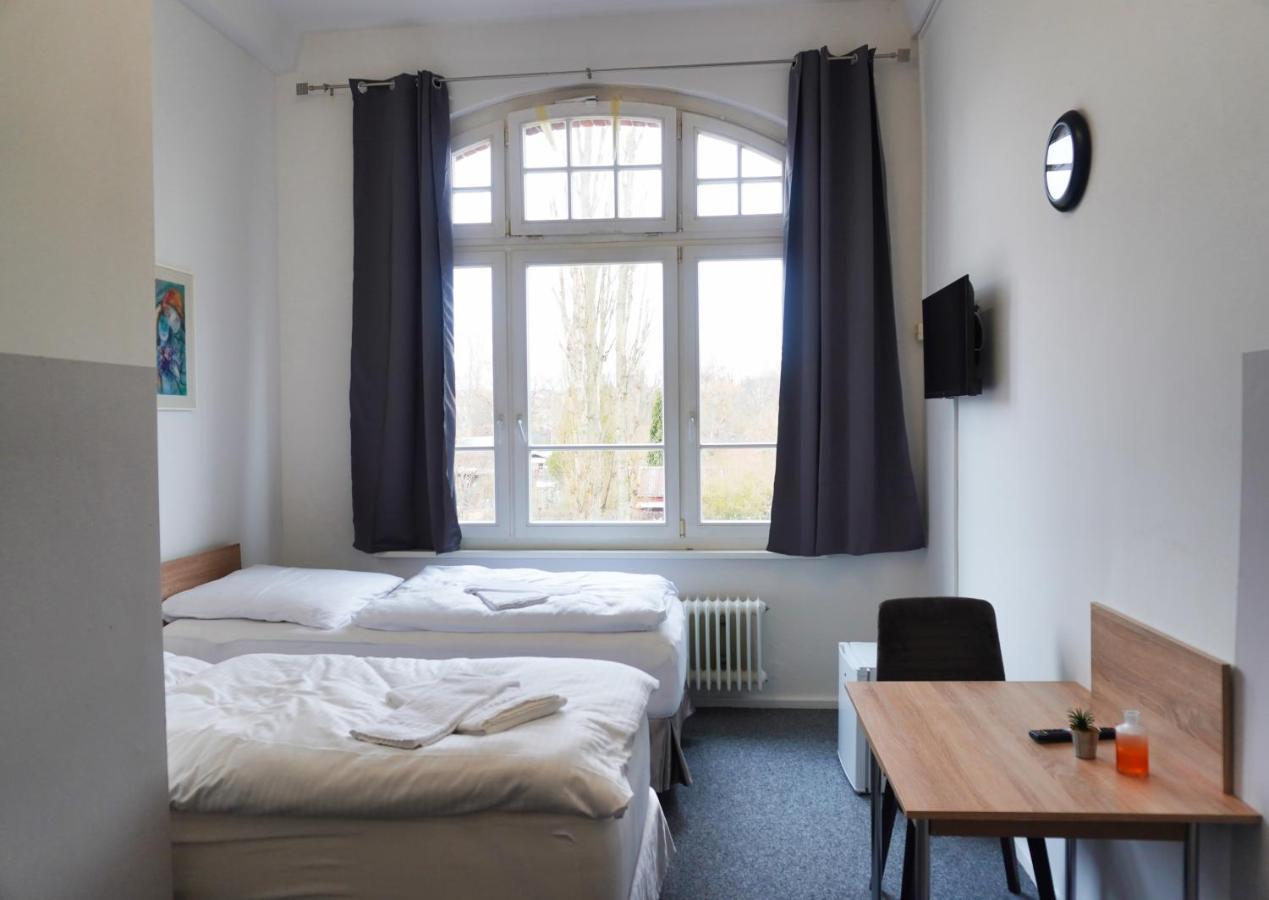 Motel Home Wittenau เบอร์ลิน ภายนอก รูปภาพ